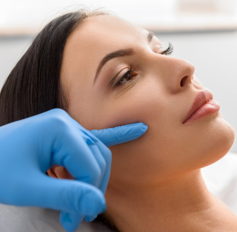 Why Choose Phoenix Cosmetic Centre?